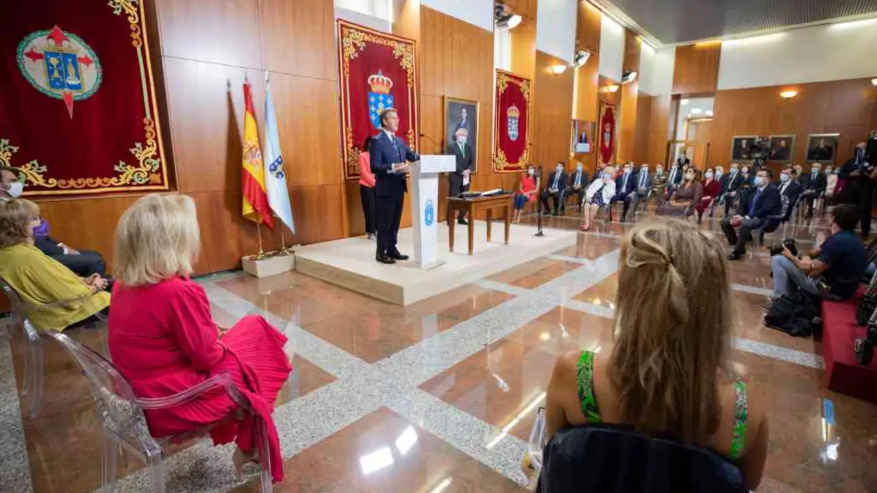 Vista xeral do acto de toma de posesi&oacute;n de Feixoo como presidente da Xunta (Imaxe: Xunta da Galiza).