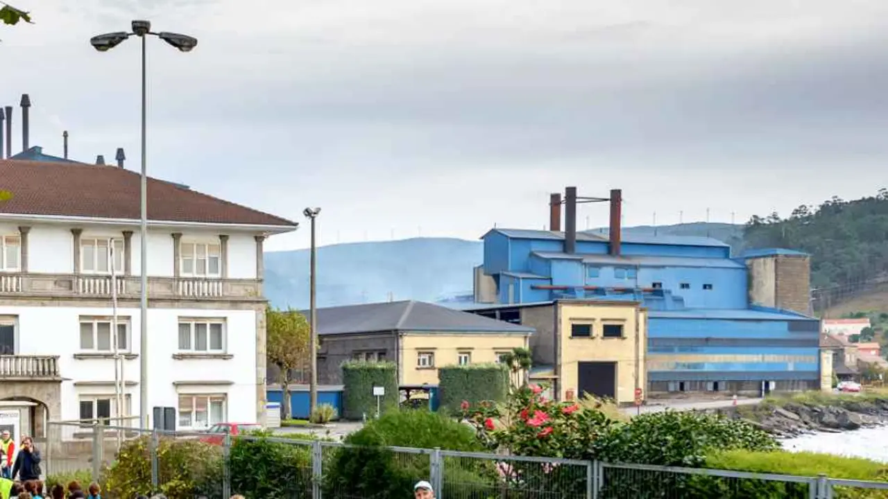 F&aacute;brica de Xeal en Cee (Foto: CIG).