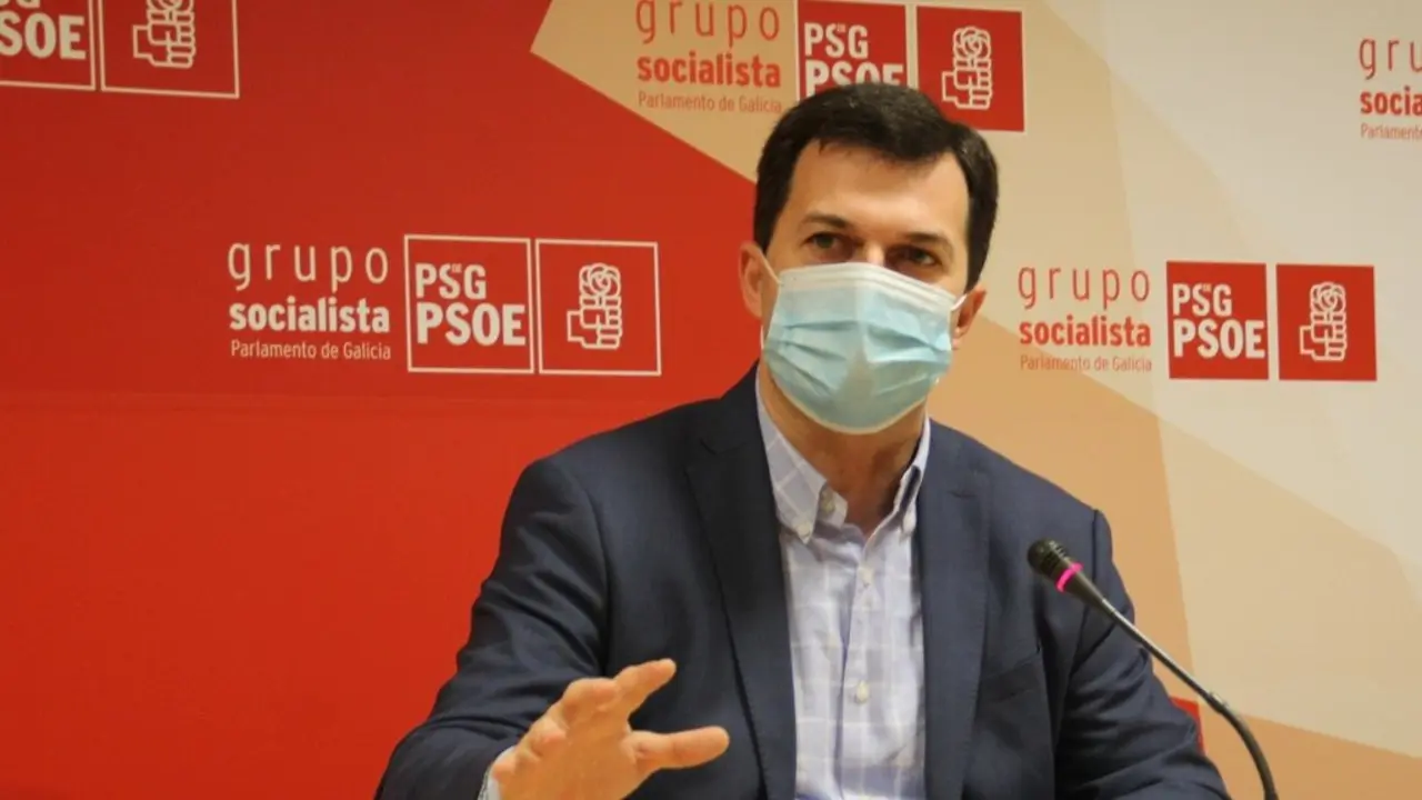 O secretario xeral do PSdeG, Gonzalo Caballero, nunha rolda de prensa o 16 de novembro de 2020 (Imaxe: Europa Press).
