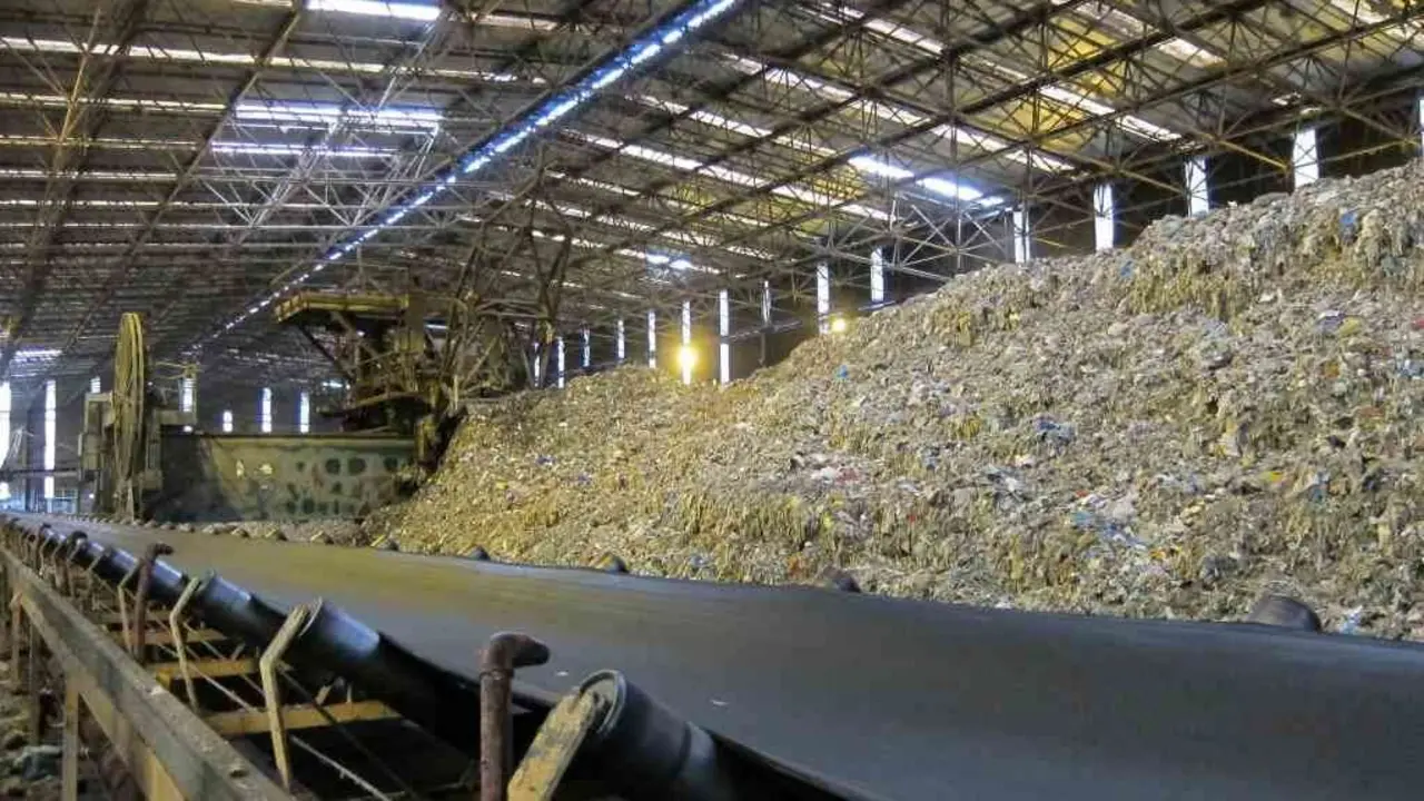 Residuos na planta de Sogama &aacute; espera de ser incinerados (Foto: Sogama).