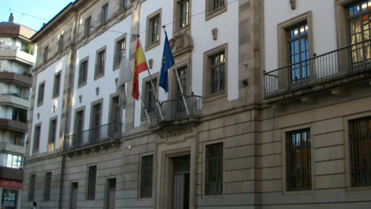Audiencia de Pontevedra. (Foto: N&oacute;s Diario)