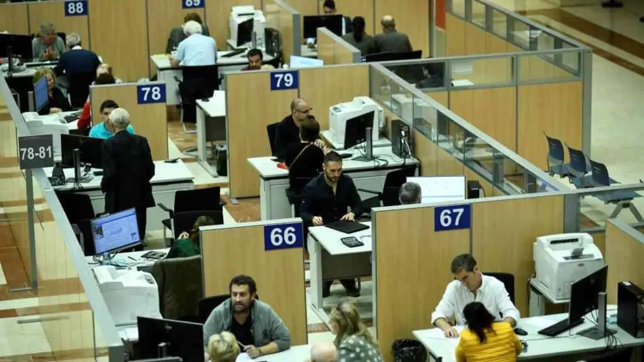 A recata final do ano &eacute; o mellor momento para cadrar as contas con Facenda de cara &aacute; Renda do ano que v&eacute;n (Foto: &Oacute;scar Ca&ntilde;as / Europa Press).