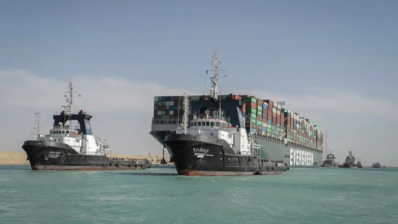 EuropaPress_3627100_29_march_2021_egypt_suez_the_ever_given_container_ship_operated_by_the