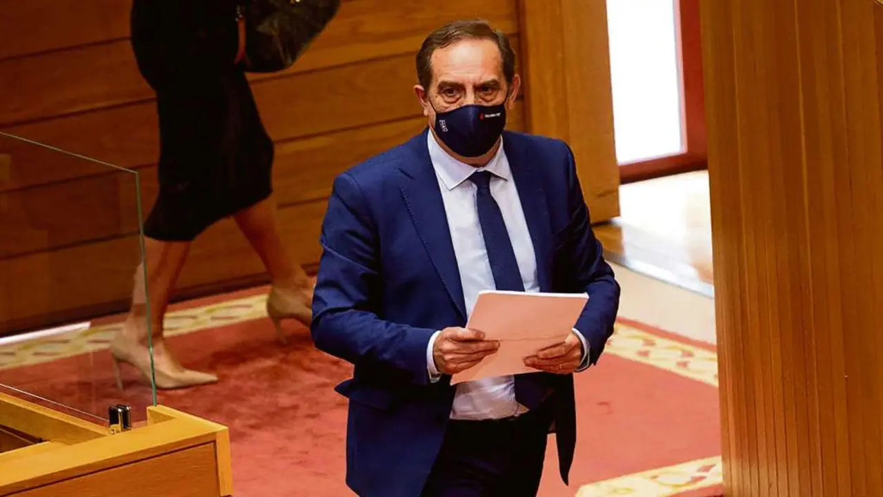 Valeriano Mart&iacute;nez, conselleiro de Facenda, valorou a sentenza que d&aacute; a raz&oacute;n a Castela e Le&oacute;n (Foto: Europa Press).