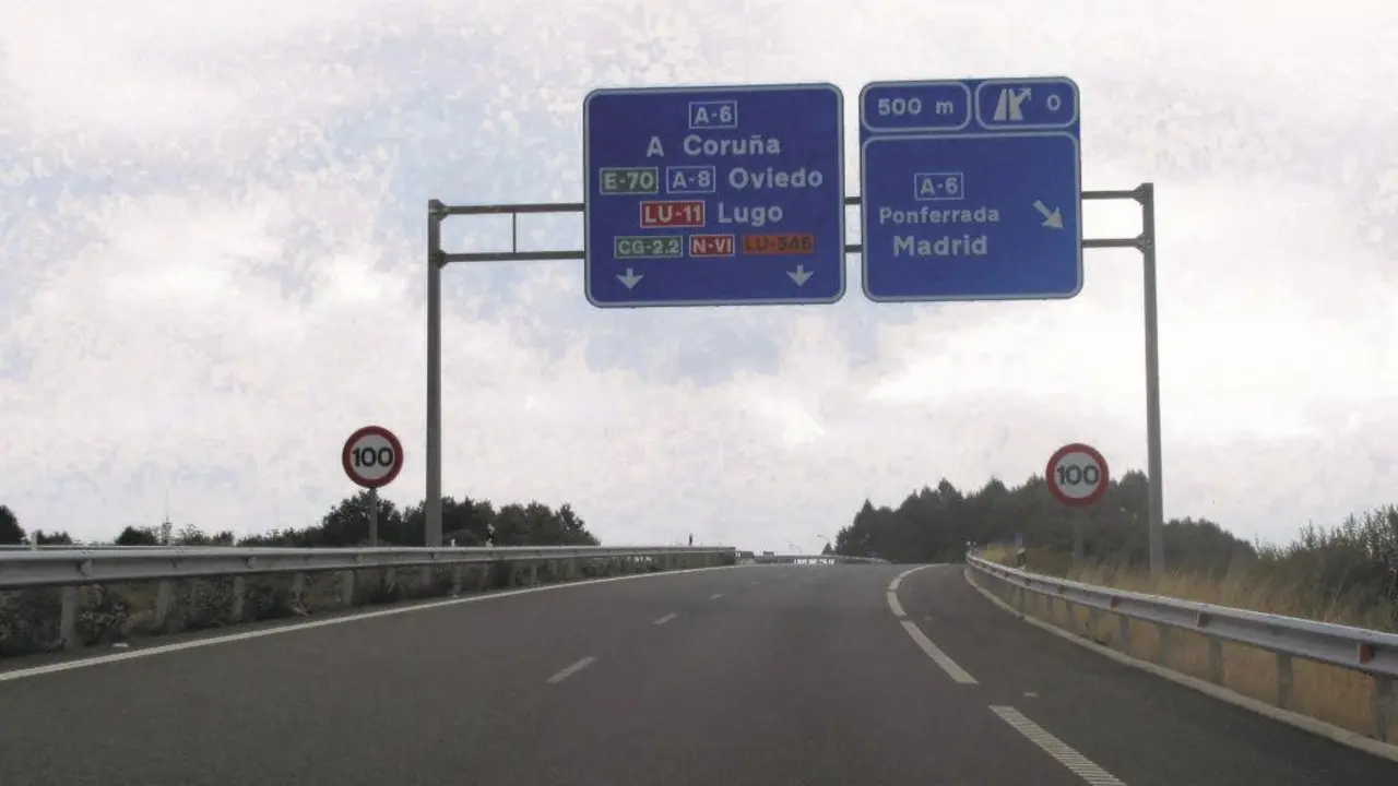Autov&iacute;a A-54 de Lugo a Santiago de Compostela. (Foto: European Roads)
