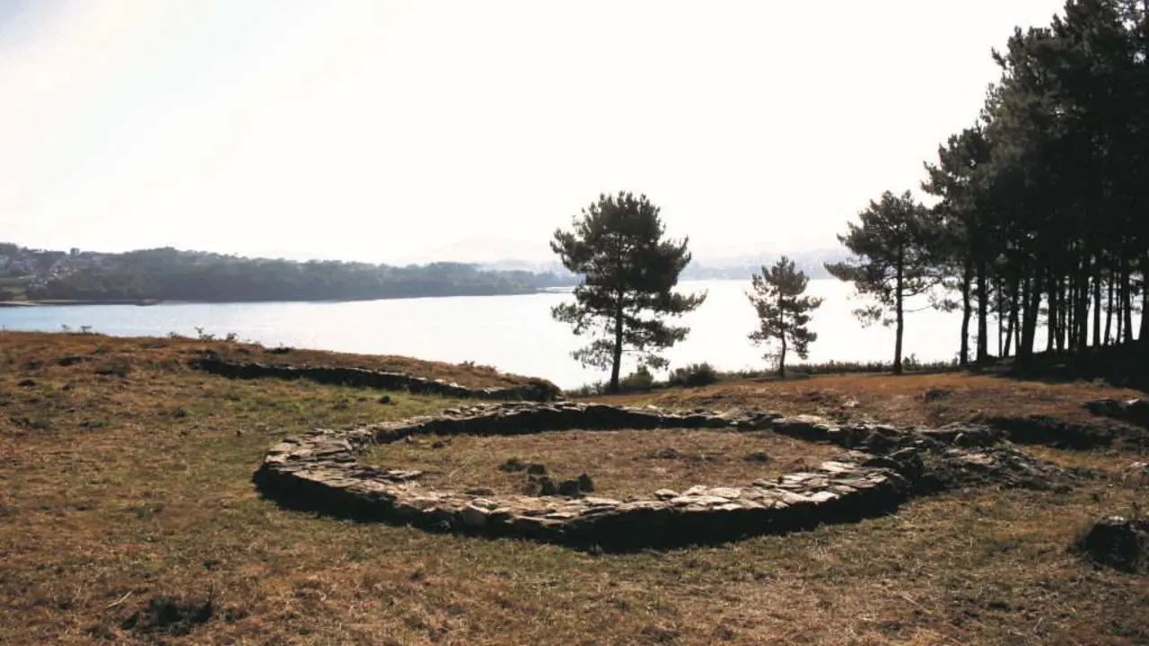 Castro Grande de Neix&oacute;n. (Foto: N&oacute;s Diario) #neix&oacute;n #boiro #castro #castros #conf&iacute;ndosverdescastrosevalerosoclan #castrexos