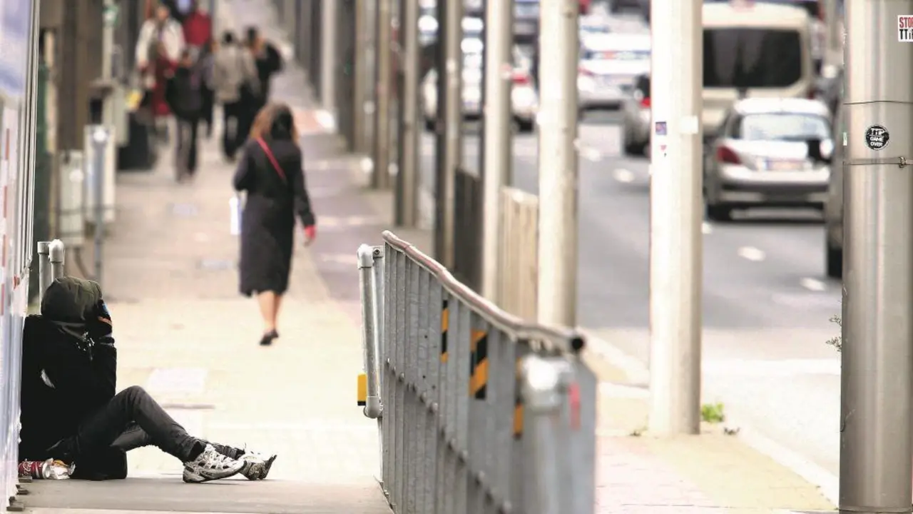 A pandemia ten disparado as desigualdades na Galiza. (Foto: N&oacute;s Diario) #desigualdadesocial #desigualdade #pandemia #salarios #pobreza
