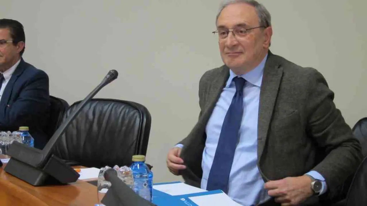 O director xeral da CRTVG compareceu onte no Parlamento (Foto: Europa Press)