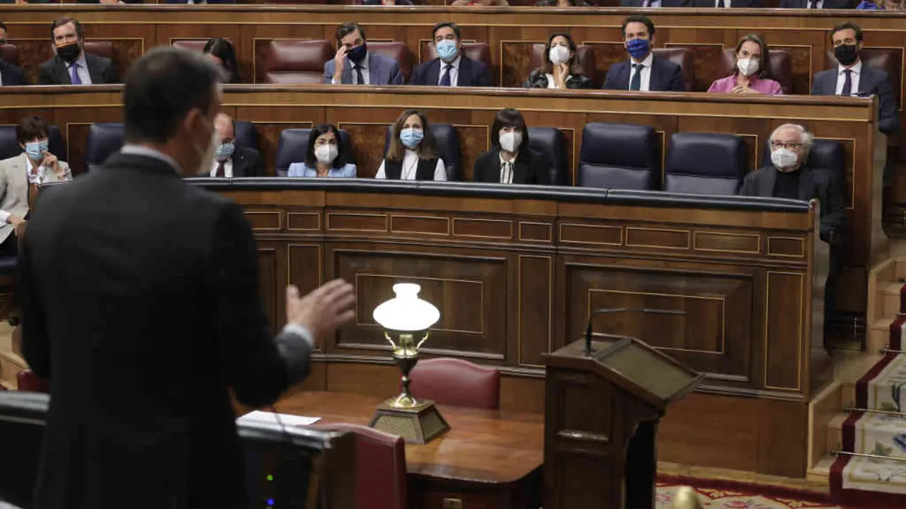 O presidente do Estado, Pedro S&aacute;nchez, dir&iacute;xese onte ao Congreso na sesi&oacute;n de control ao Goberno espa&ntilde;ol. (Foto: Eduardo Parra / Europa Press)