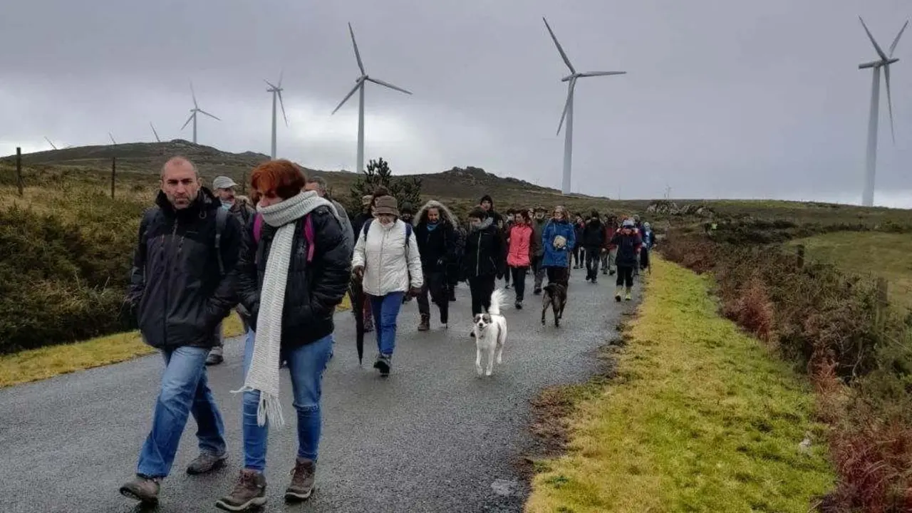 E&oacute;lica As&iacute; Non nunha protesta o pasado mes de decembro na serra do Su&iacute;do.