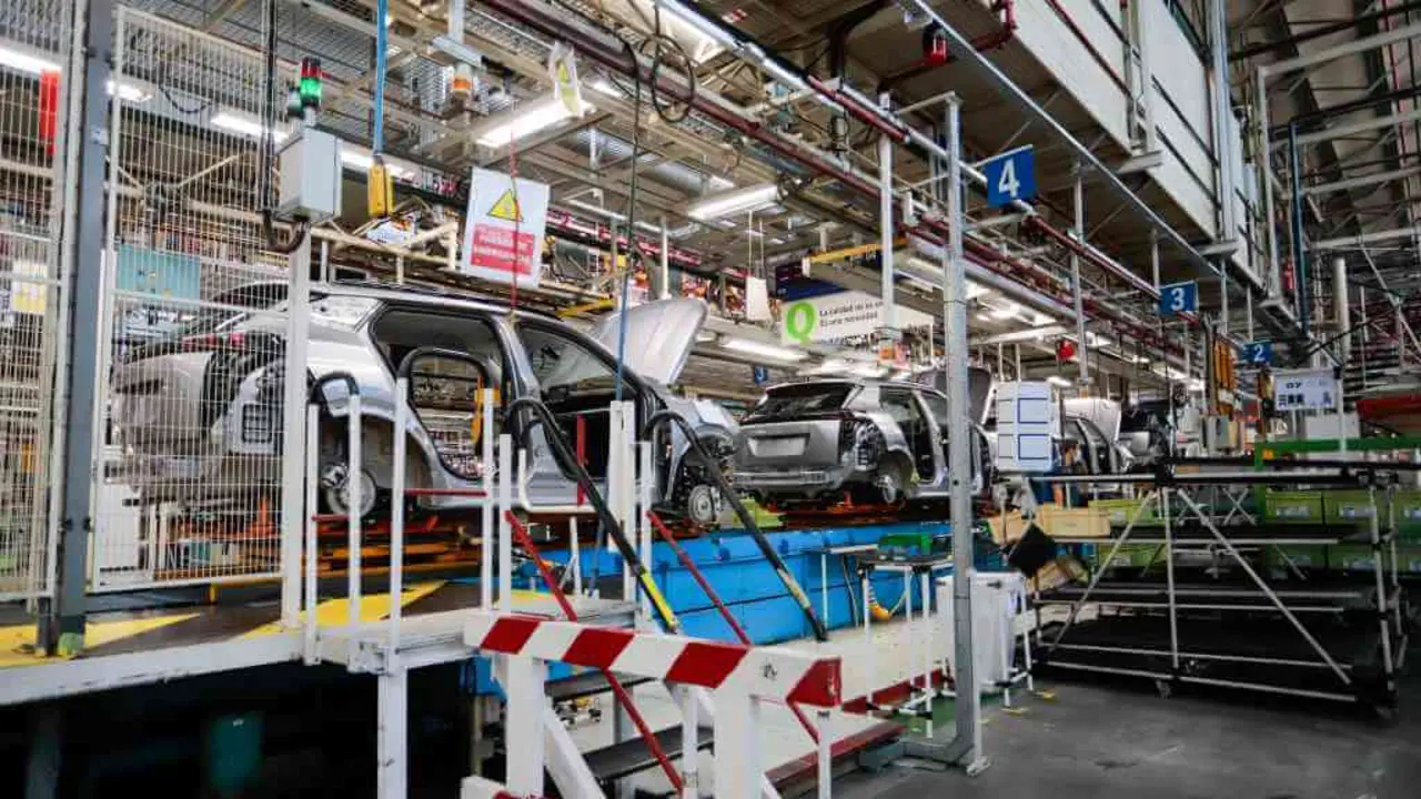 Os paros na planta viguesa de Stellantis continuar&aacute;n ao longo de 2022 (Foto: Marta V&aacute;zquez / Europa Press).