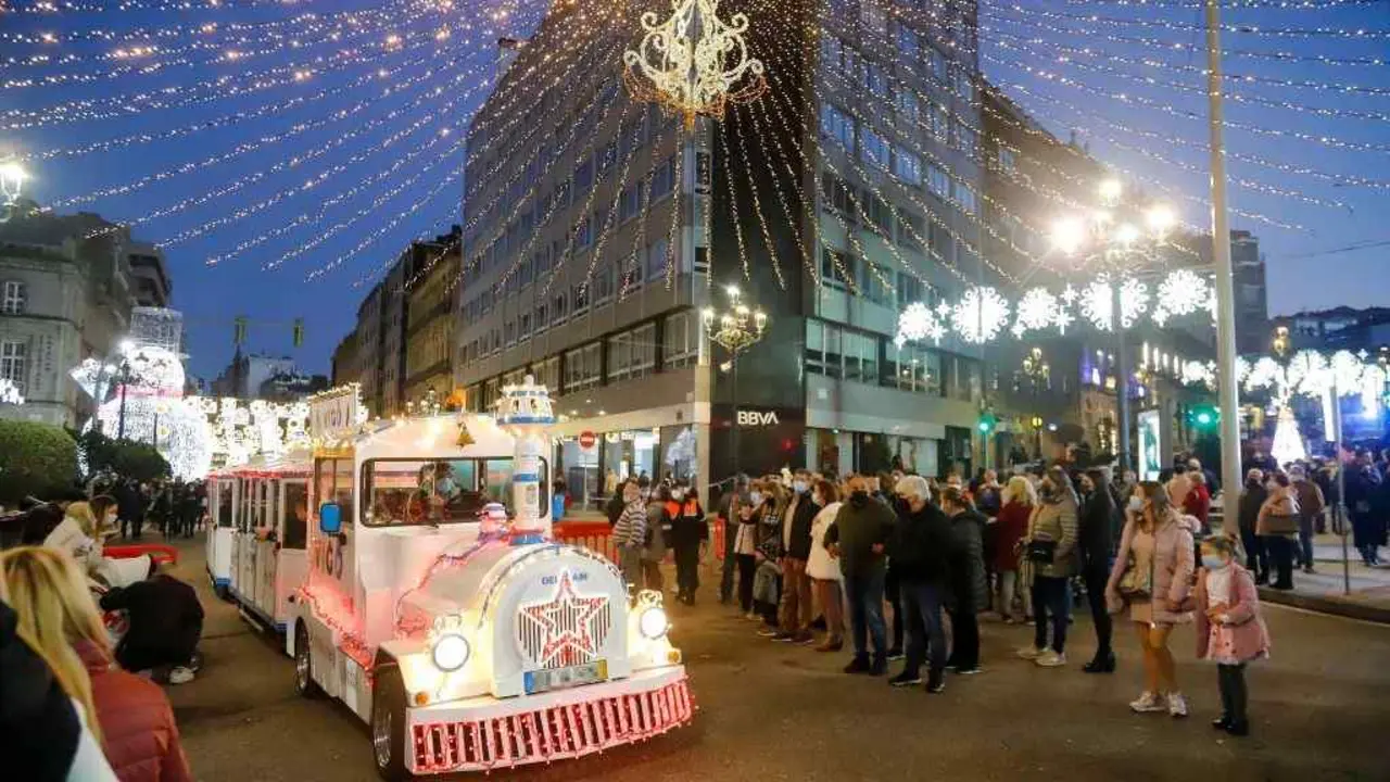 Tren de Nadal en Vigo, o pasado 12 de decembro. (Foto: Marta V&aacute;zquez Rodr&iacute;guez / Europa Press)
