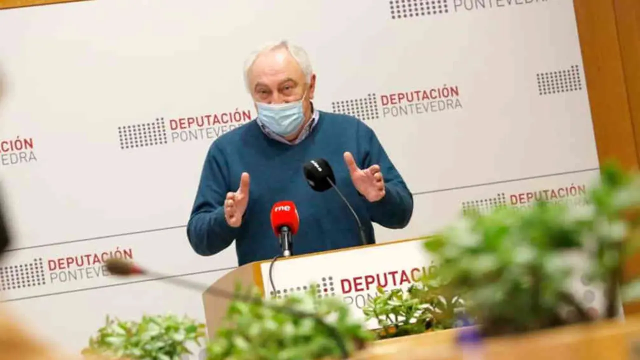O vicepresidente da Deputaci&oacute;n de Pontevedra explicou na terza feira os detalles dos investimentos en inspecci&oacute;n de residuos. (Foto: Deputaci&oacute;n de Pontevedra)