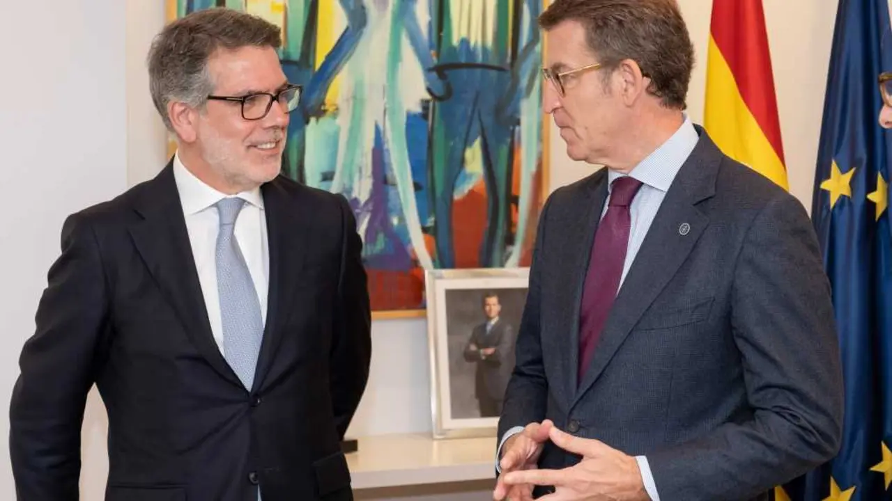 Alberto N&uacute;&ntilde;ez Feixoo co conselleiro delegado de Altri, Jos&eacute; Soares de Pina (Foto: Xunta da Galiza).