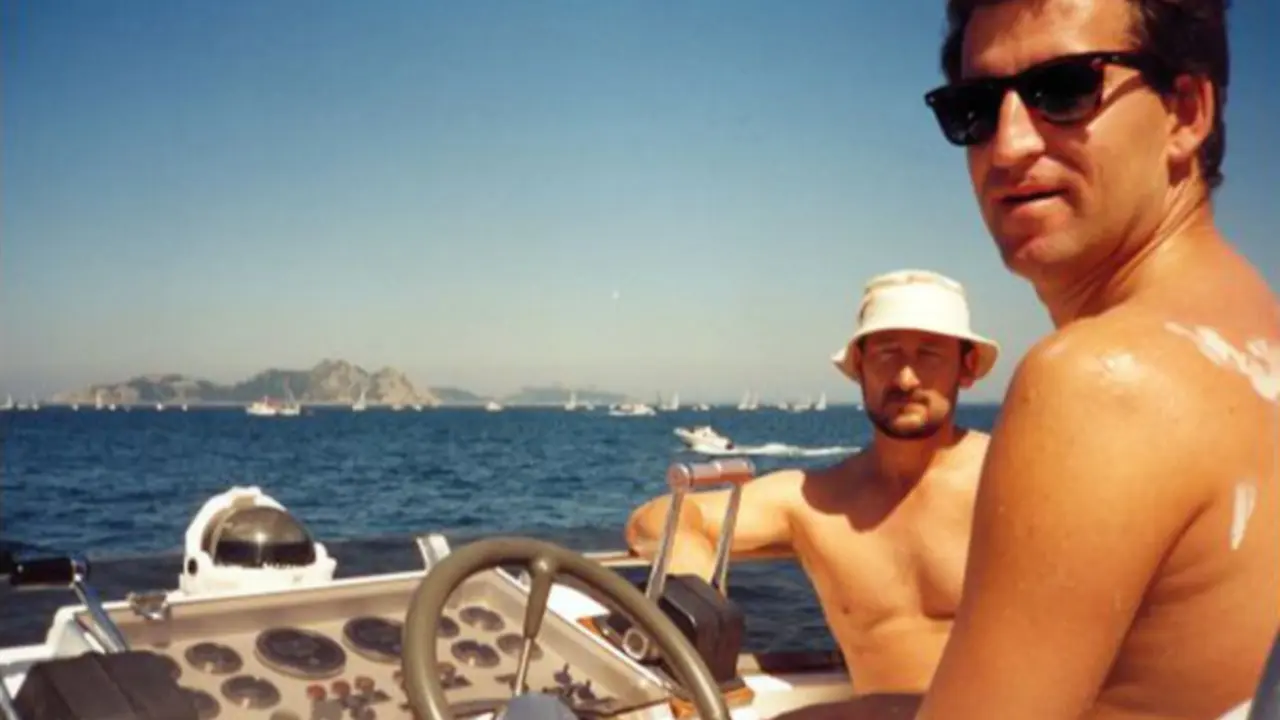 feijoo-en-el-barco-con-marcial-dorado
