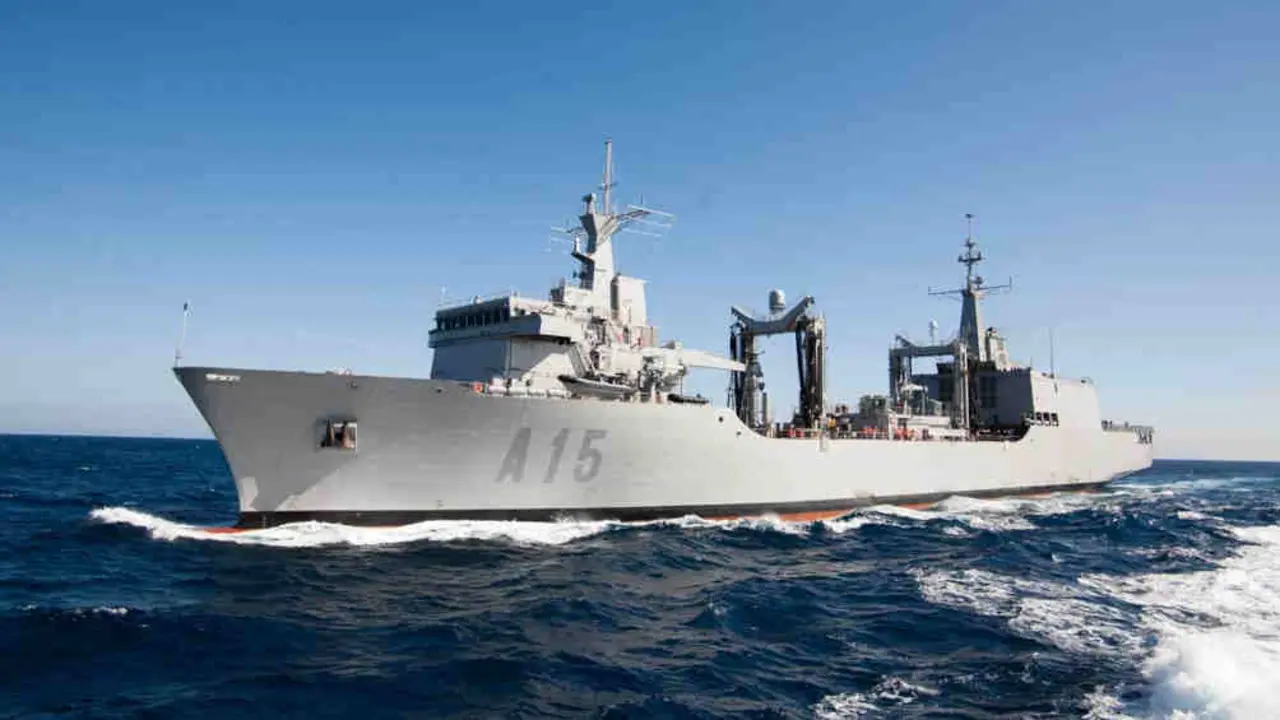 Buque de aprovisionamento de combate 'Cantabria'. (Foto: Miisterio de Defensa).