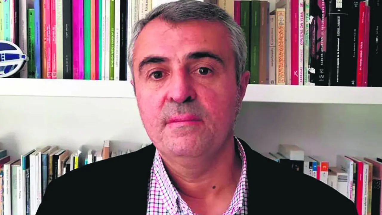 Xoan Carlos Dom&iacute;nguez Alberte, o autor dos poemas.