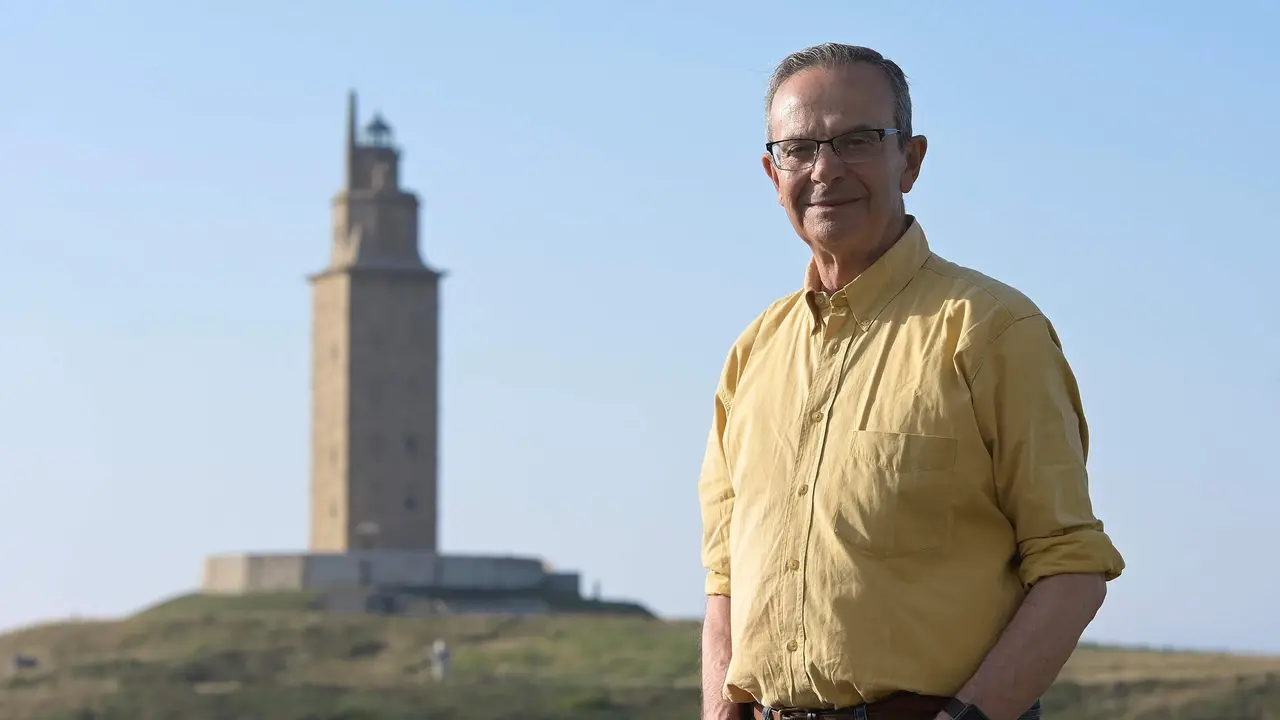 O escritor estradense Xos&eacute; Manuel Mart&iacute;nez Oca. (Foto: Moncho Fuentes)