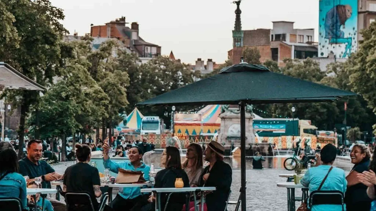 Unha praza de Bruxelas (Foto: Turismo de Bruxelas).