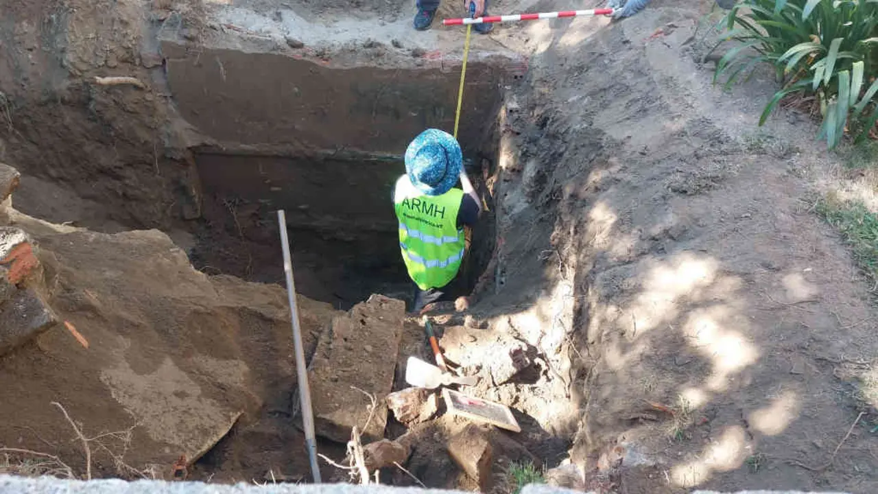 Traballos realizados en Orto&ntilde;o para localizar os corpos de seis represaliados de Boimorto (Foto: N&oacute;s Diario).