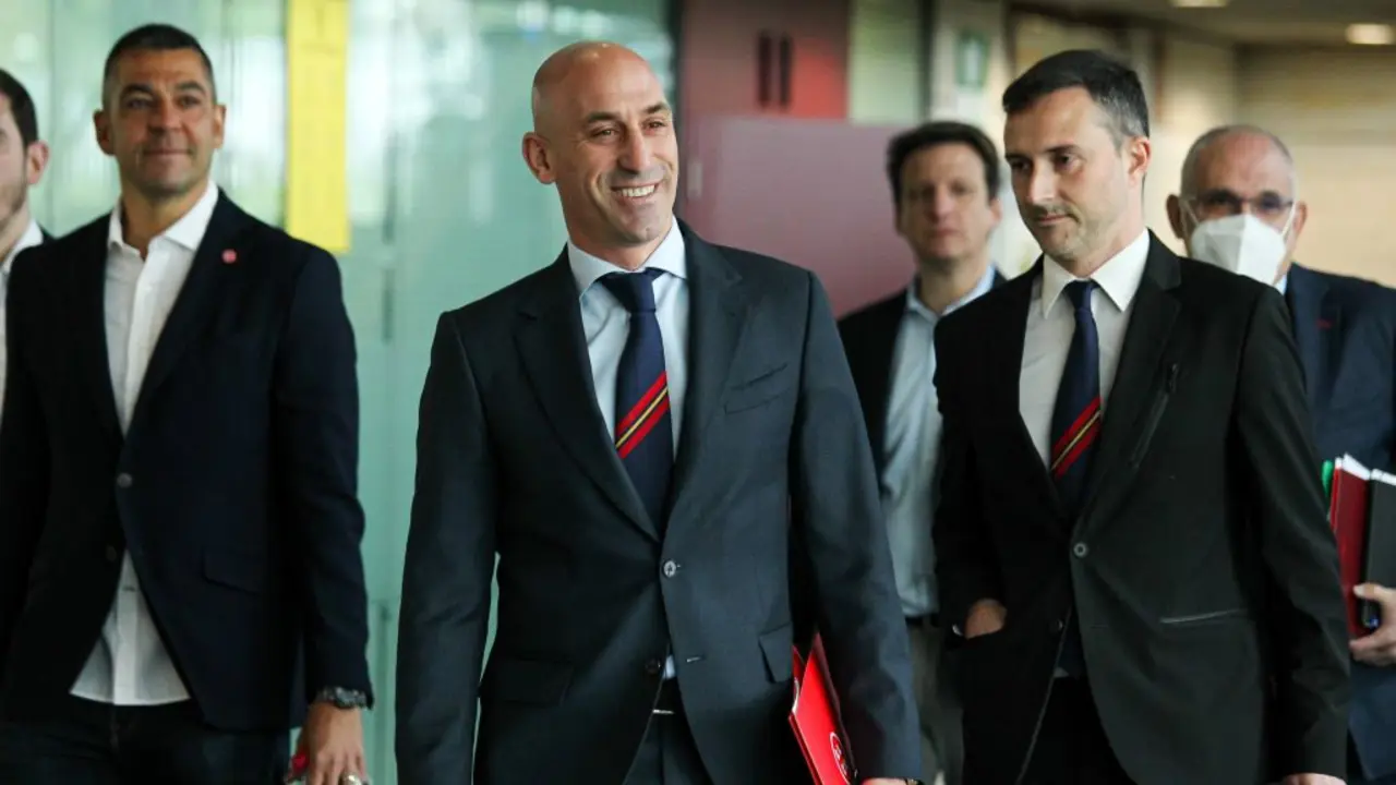 Rubiales ap&uacute;ntase un tanto: o Goberno falla ao favor da RFEF. (Foto: Europa Press).