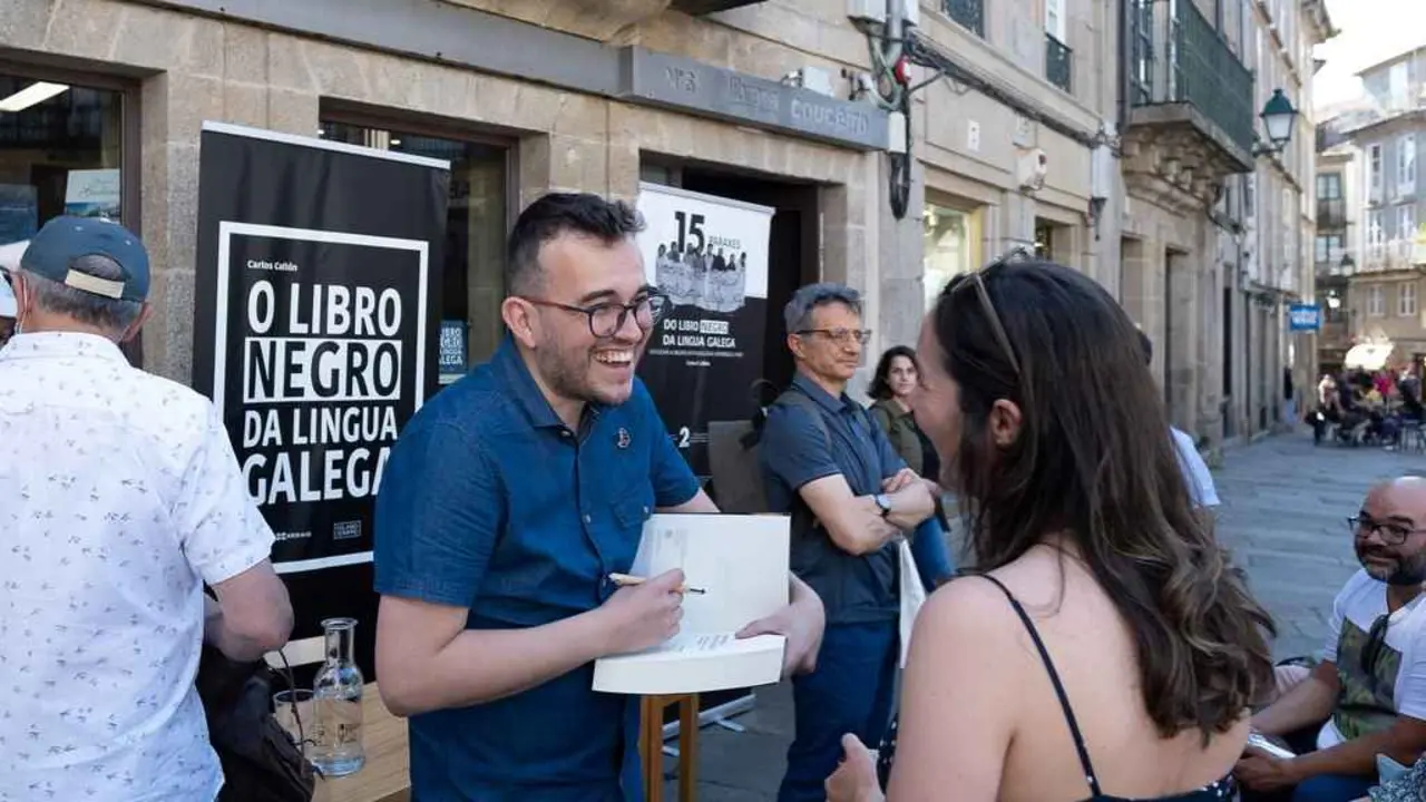 Carlos Call&oacute;n &eacute; un dos galardoados. (Foto: Arxina)