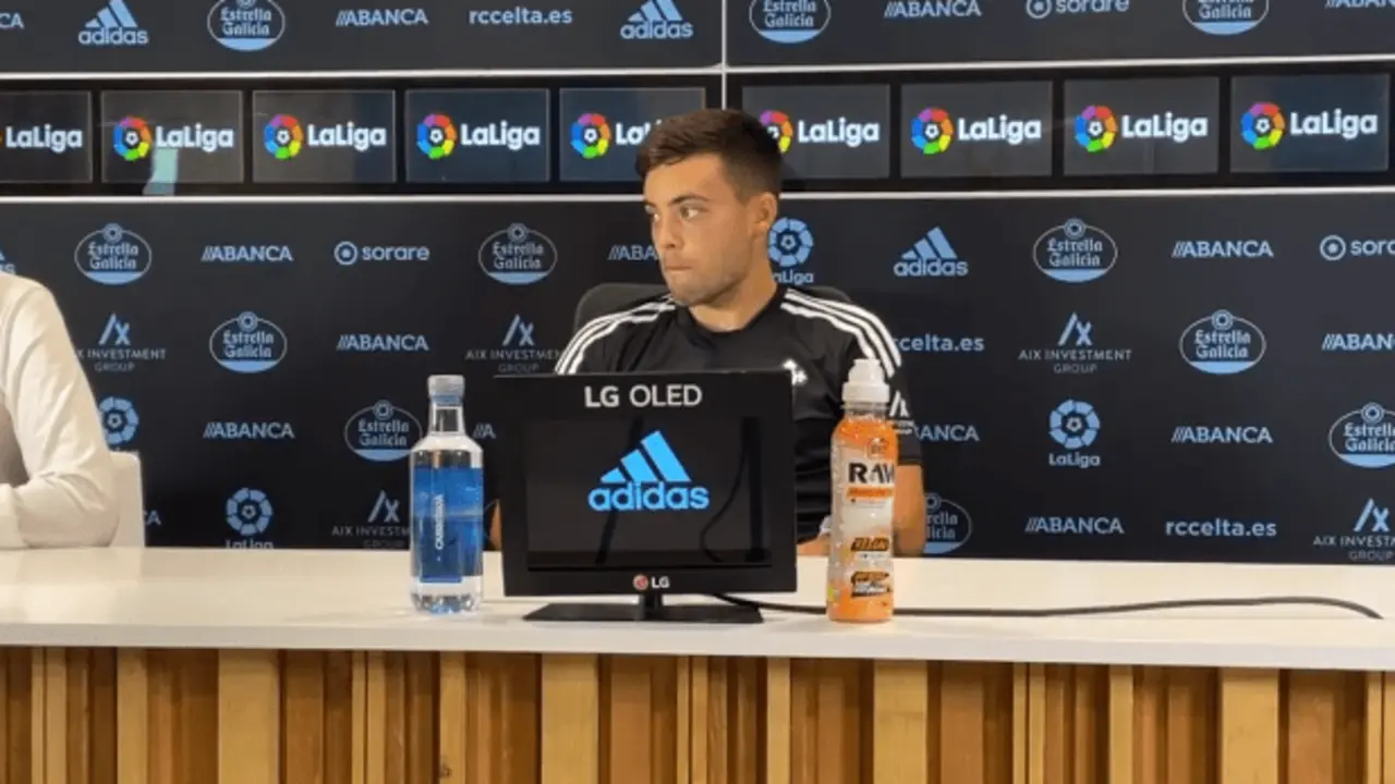 Fran Beltr&aacute;n na rolda de prensa (Foto: RC Celta)
