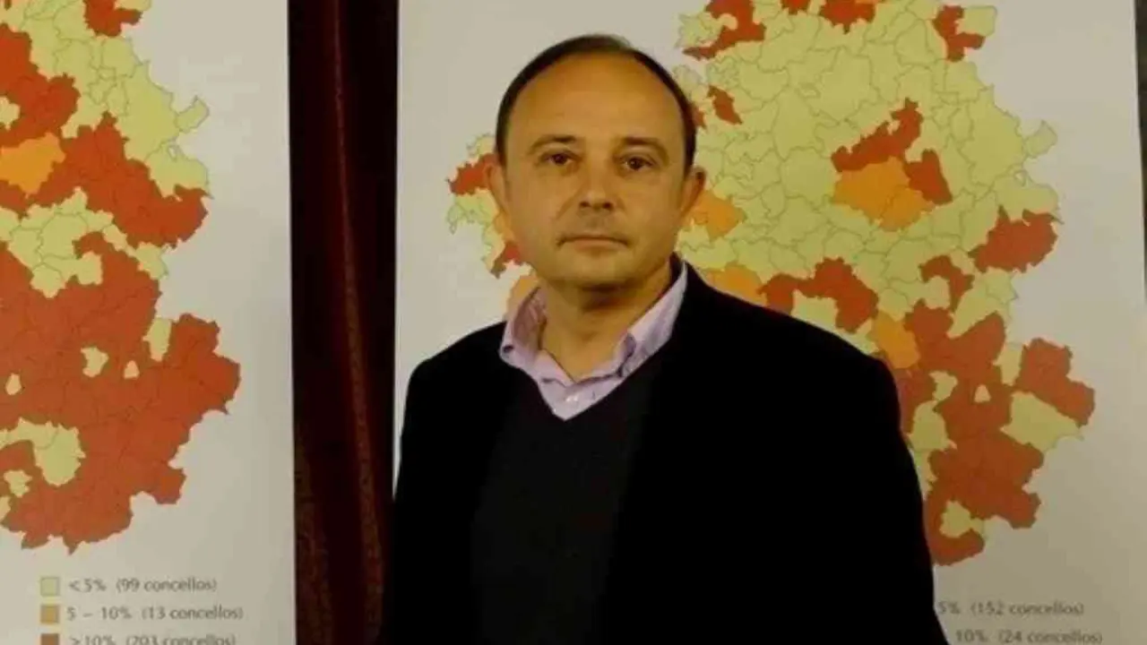 O investigador e catedr&aacute;tico da USC de Medicina Preventiva e Sa&uacute;de P&uacute;blica, Alberto Ruano Ravi&ntilde;a. (Foto: Europa Press)
