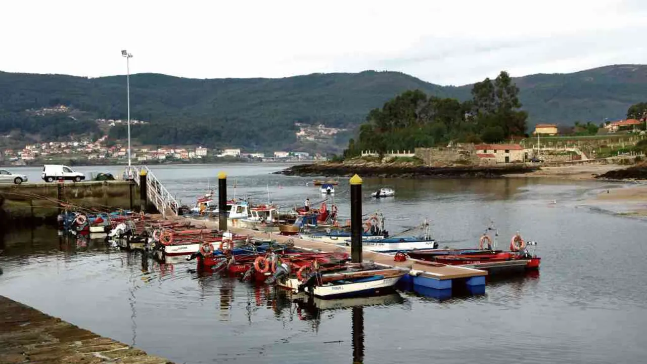 Porto e punta de Campelo. (Foto: Colectivo Xea)
