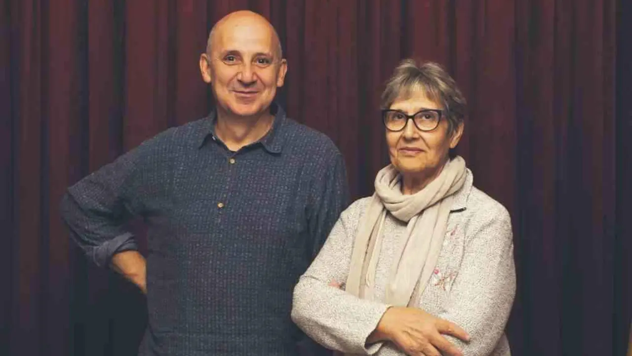 O m&uacute;sico Pedro Lucas xunto a Tareixa Novo, "voz" de Fuxan os Ventos. (Foto: Arxina)