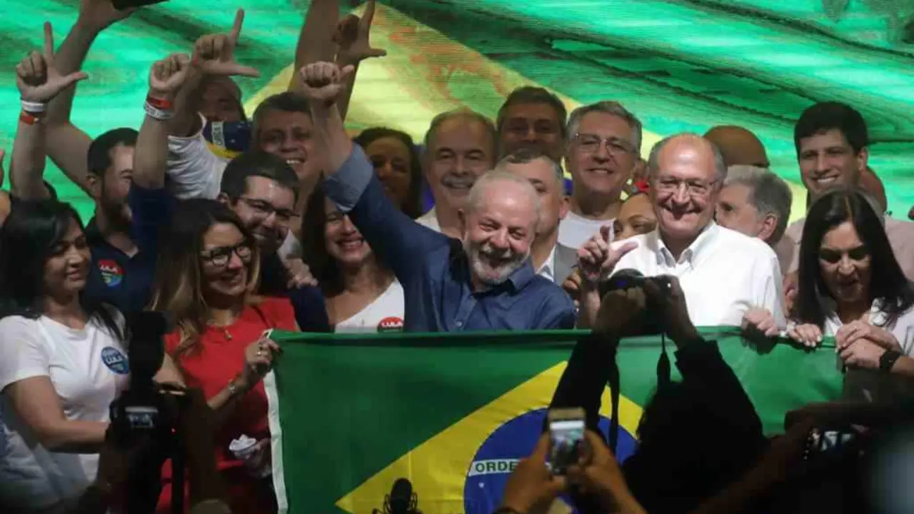 Lula da Silva celebra a s&uacute;a vitoria nas elecci&oacute;ns presidenciais do Brasil. (Foto: Europa Press)