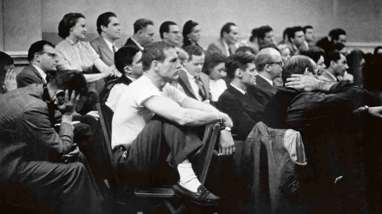 Paul Newman nunha clase do Actor's Studio de Nova York, en 1955, retratado por Eve Arnold.