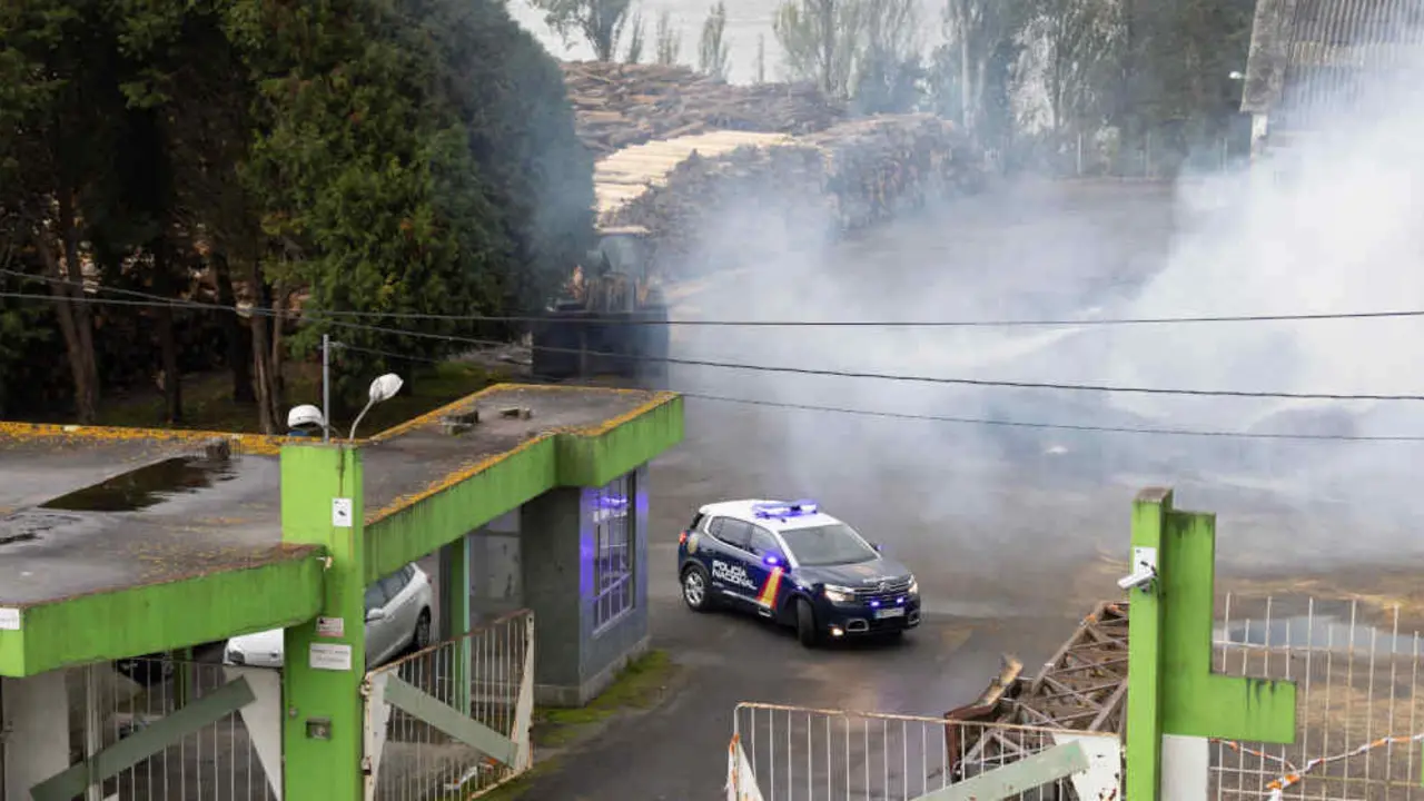 A entrada da f&aacute;brica da Pontesa (Foto: Beatriz Ciscar / Europa Press).