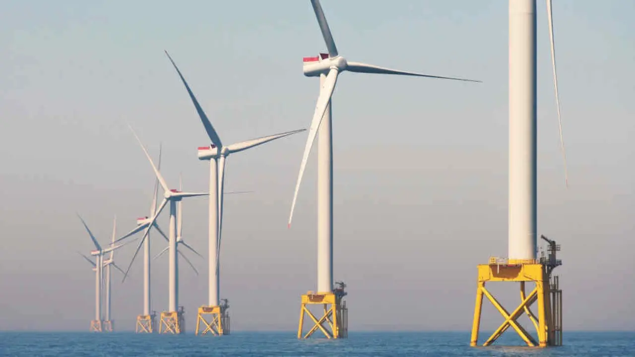 Instalaci&oacute;n de e&oacute;lica mari&ntilde;a de Iberdrola en Escocia. (Foto: Europa Press).