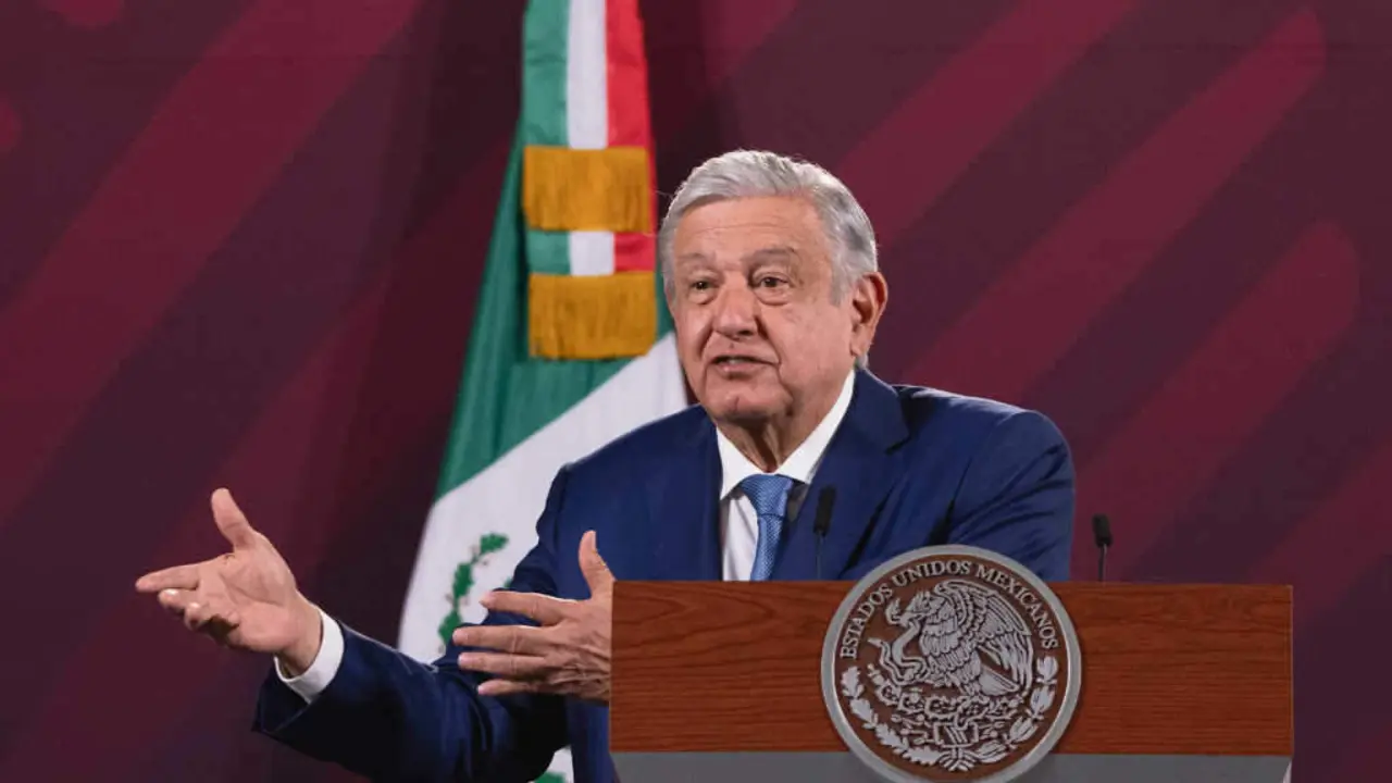 O presidente de M&eacute;xico, Andr&eacute;s Manuel L&oacute;pez Obrador, durante unha conferencia de prensa o pasado mes de febreiro. (Foto: Alex Dalton)