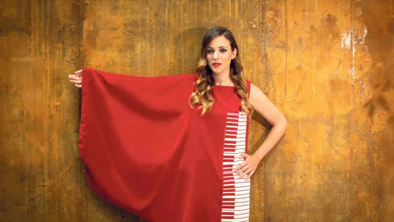 A m&uacute;sica Andrea Gonz&aacute;lez (Foto: Cris Grande e Juanca Soto).