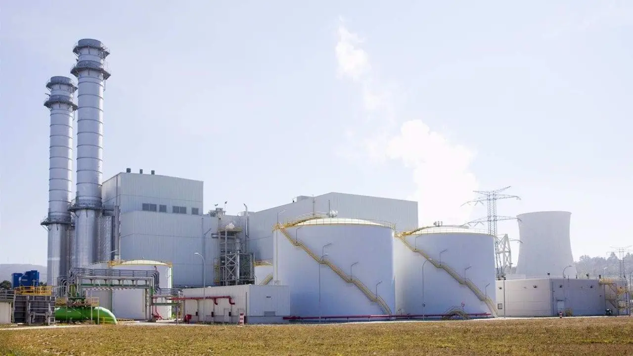 A central de ciclo combinado das Pontes, &aacute; cabeza en emisi&oacute;ns. (Foto: Europa Press)