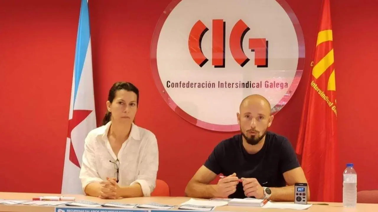A secretaria de Organizaci&oacute;n da CIG, Ana Santom&eacute;, e o secretario de CIG-Administraci&oacute;n, Lu&iacute;s Carballo. (Foto: Europa Press)