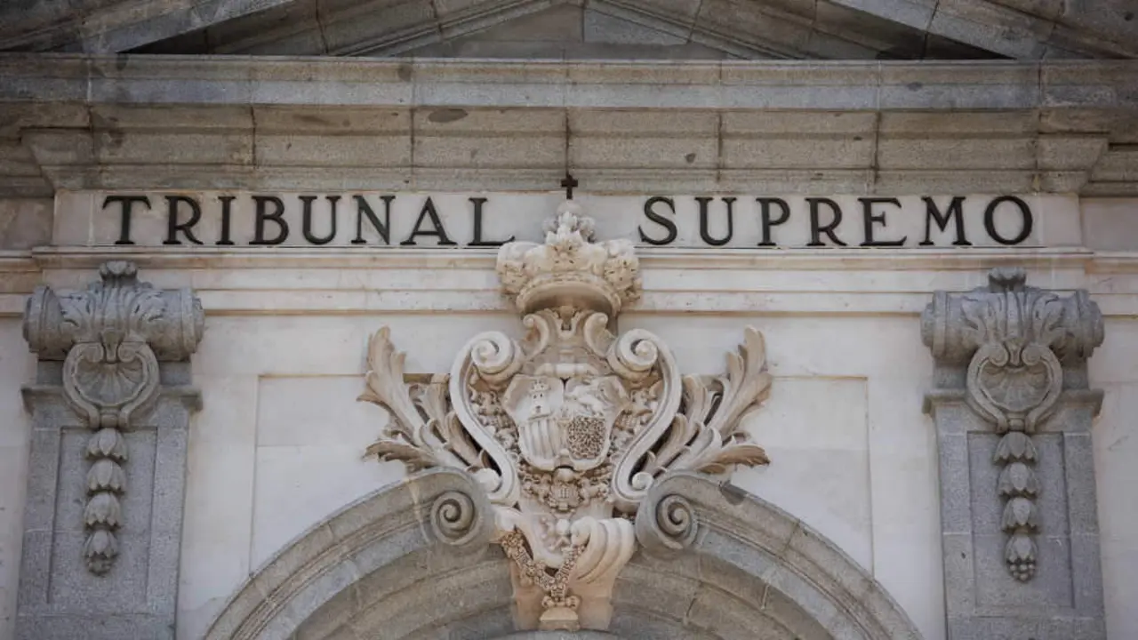Fachada do Tibunal Supremo. (Foto: Alejandro Mart&iacute;nez V&eacute;lez / Europa Press)