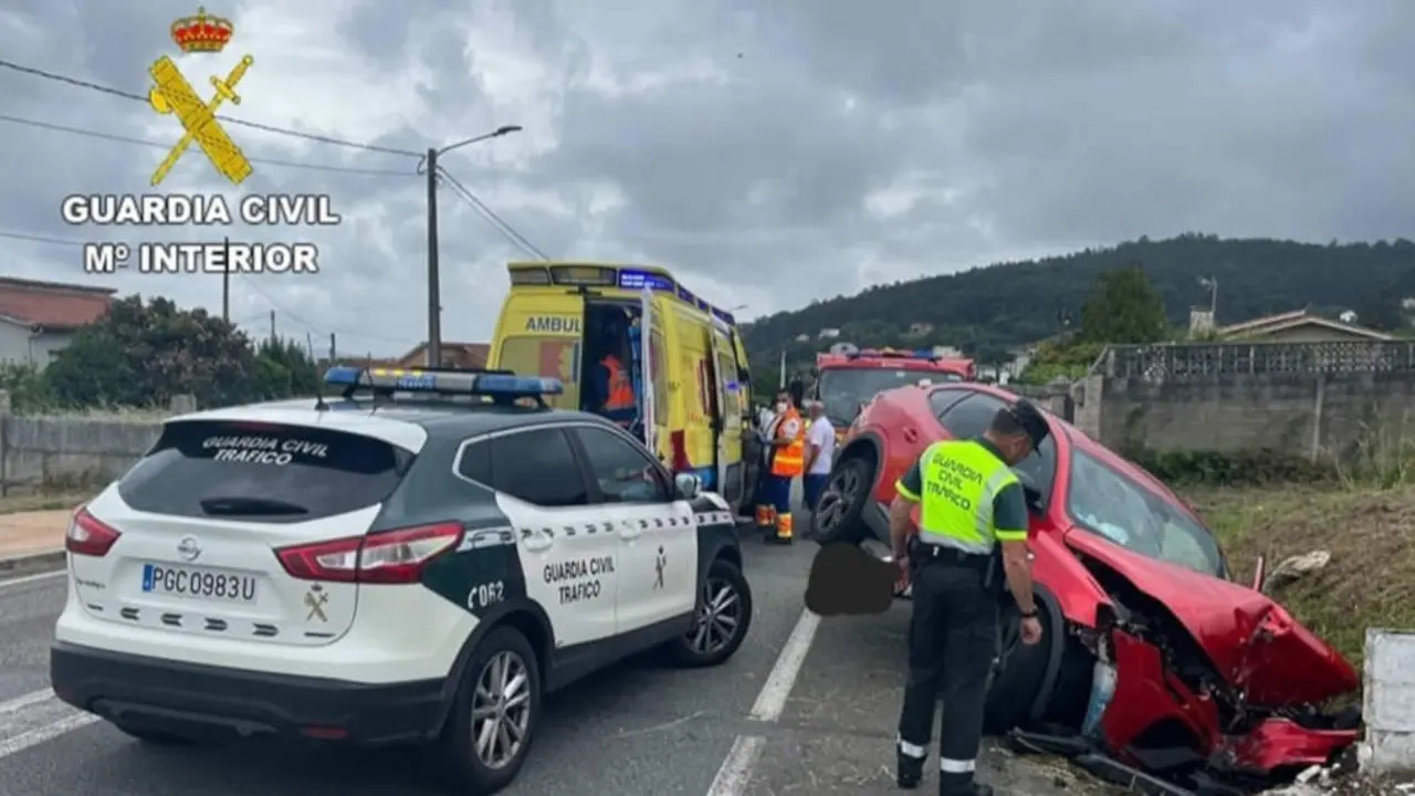 Imaxe do accidente mortal en Poio (Foto: Garda Civil).