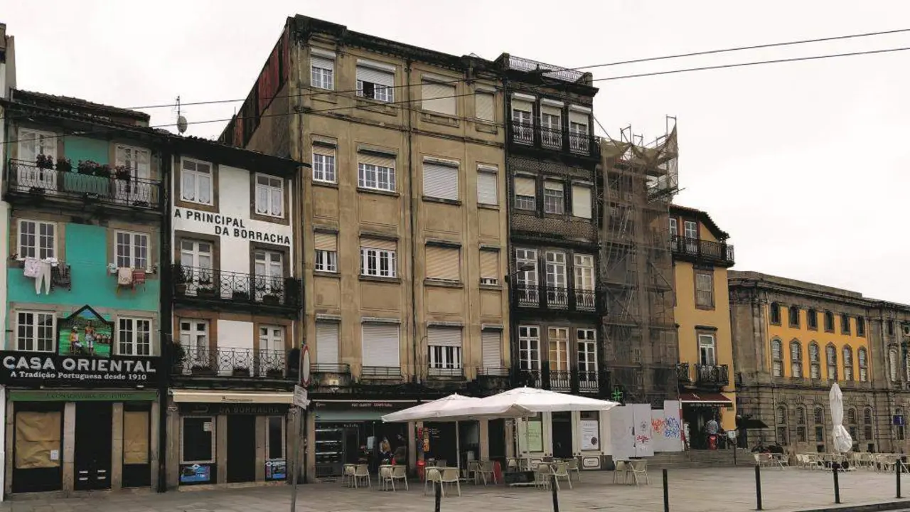 Campo dos M&aacute;rtires da P&aacute;tria, Porto, Portugal. (Foto: In&ecirc;s Gusman Barbosa)