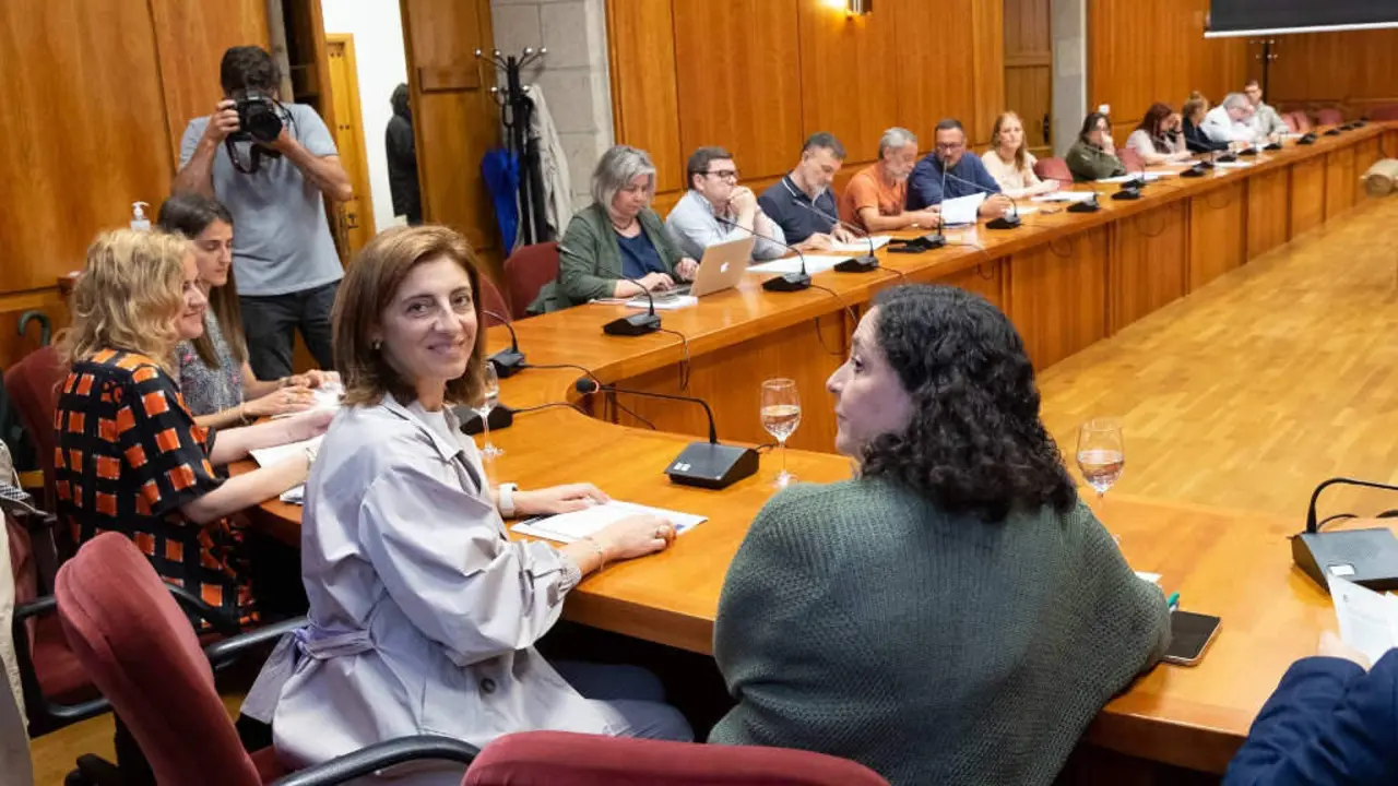 A conselleira de Medio Ambiente, &Aacute;ngeles V&aacute;zquez, esta segunda feira. (Foto: Xo&aacute;n Crespo)