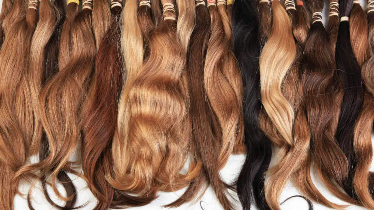 &Uacute;sase 'derremu&ntilde;o' para os remu&iacute;&ntilde;os que se forman no cabelo (Foto: mstudio / Adobe Stock).