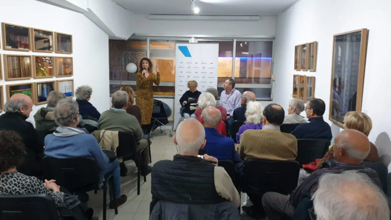 Acto de N&oacute;s Diario esta segunda feira na Coru&ntilde;a (Foto: M. M.).