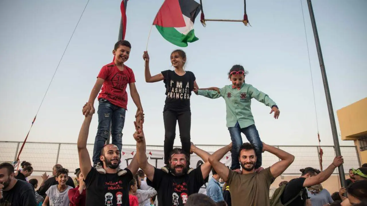 Actuaci&oacute;n de Pallasos en rebeld&iacute;a en Palestina, en 2017.