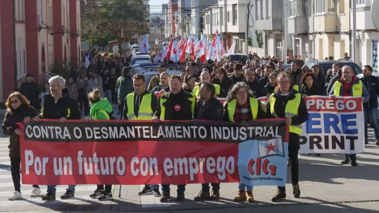 Manifestaci&oacute;n nas Pontes o pasado mes de novembro (Foto: N&oacute;s Diario).