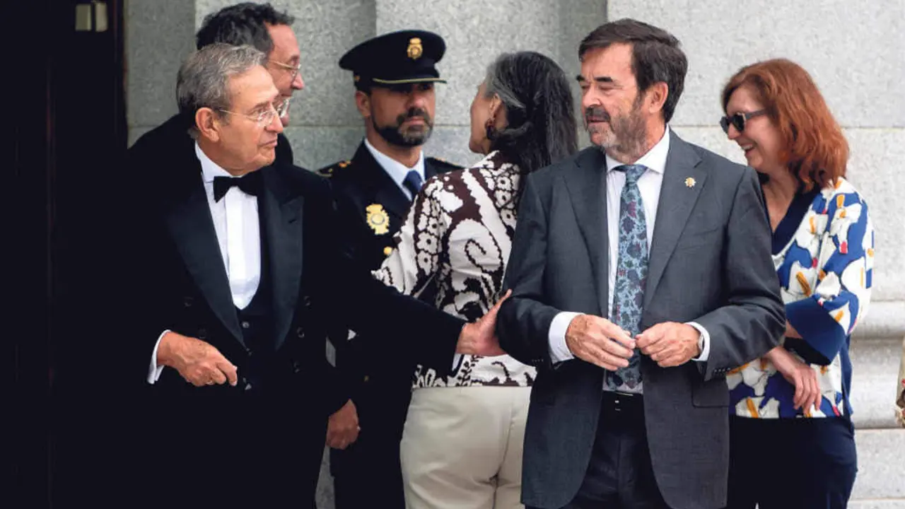 O presidente do Tribunal Supremo, Francisco Mar&iacute;n e o presidente do Poder Judicial, Vicente Guilarte, na apertura do ano judicial em setembro (Foto: Alberto Ortega / Europa Press).