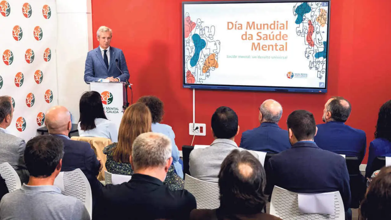 O presidente da Xunta da Galiza, Alfonso Rueda, presentando, o pasado mes de outubro, as li&ntilde;as do Plan galego de sa&uacute;de mental para 2024 (Foto: Xo&aacute;n Crespo).