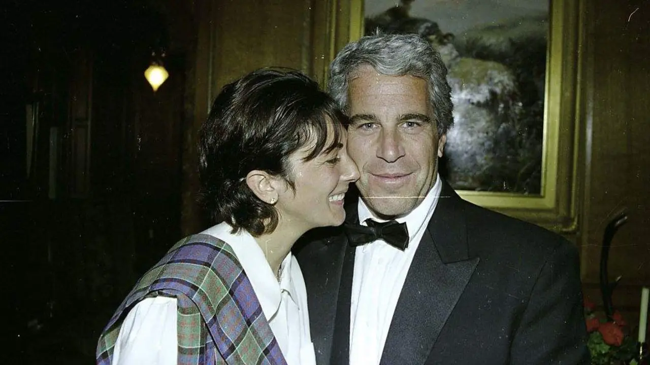 Ghislaine Maxwel e Jeffrey Epstein nunha foto de arquivo. (Foto: US Attorney Office / Zuma Press / Contacto Photo)