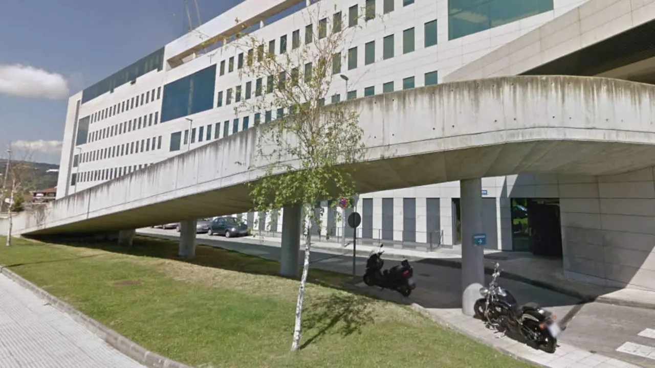 Exteriores do CHUO en Ourense (Foto: Google).